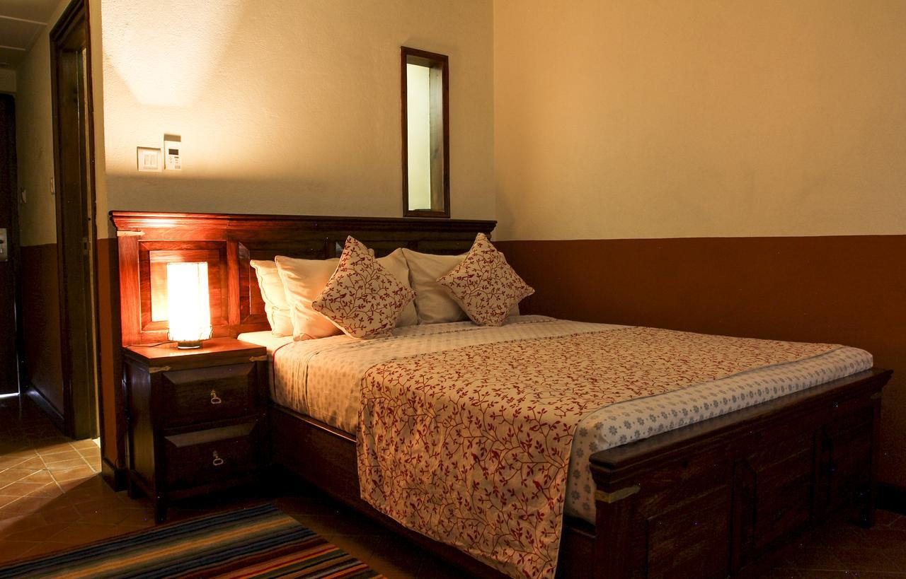 Traditional Comfort Boutique Hotel Katmandou Extérieur photo
