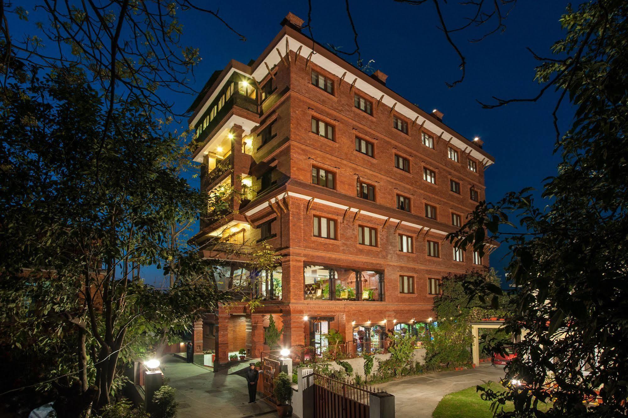 Traditional Comfort Boutique Hotel Katmandou Extérieur photo