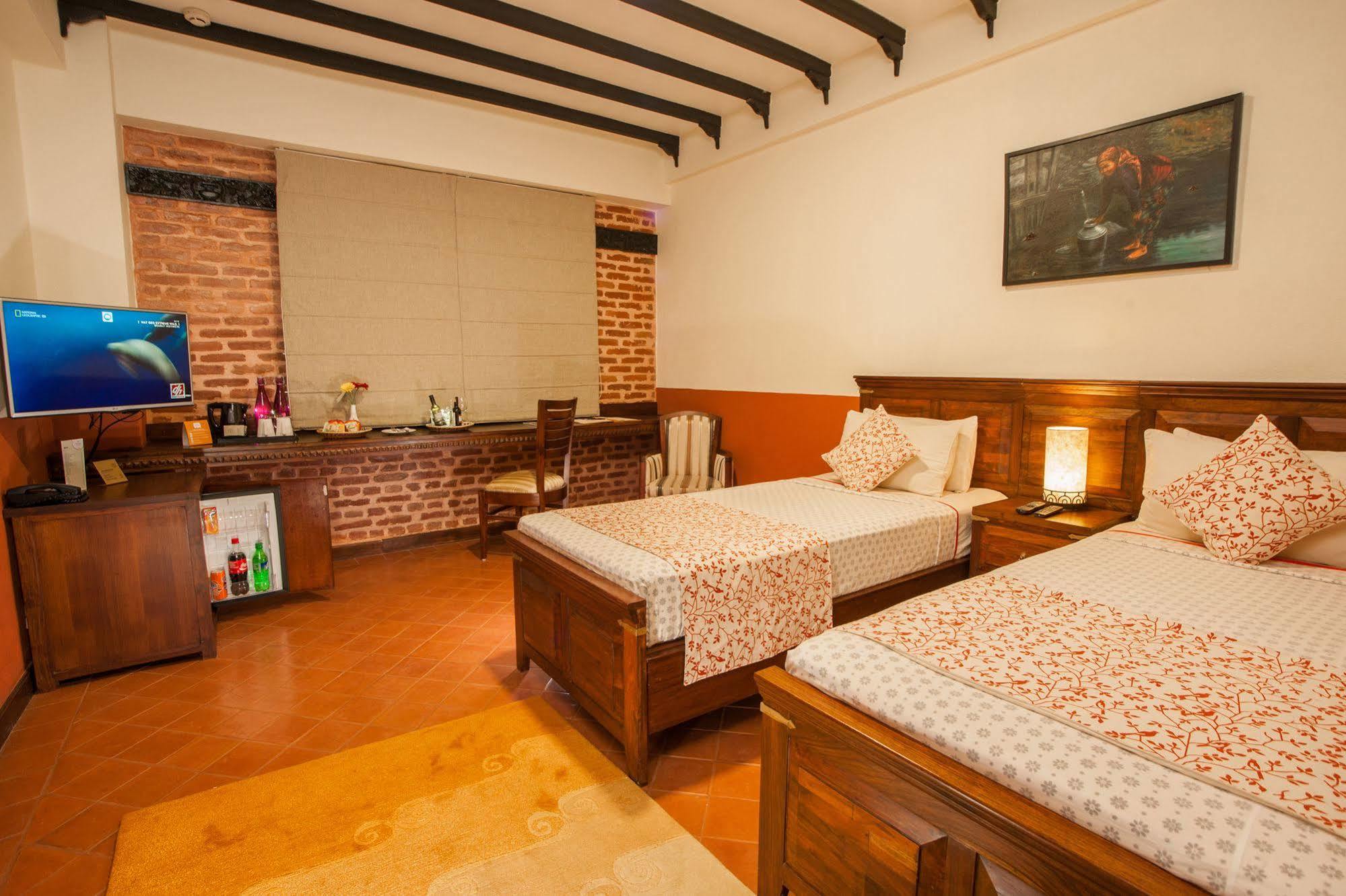 Traditional Comfort Boutique Hotel Katmandou Extérieur photo