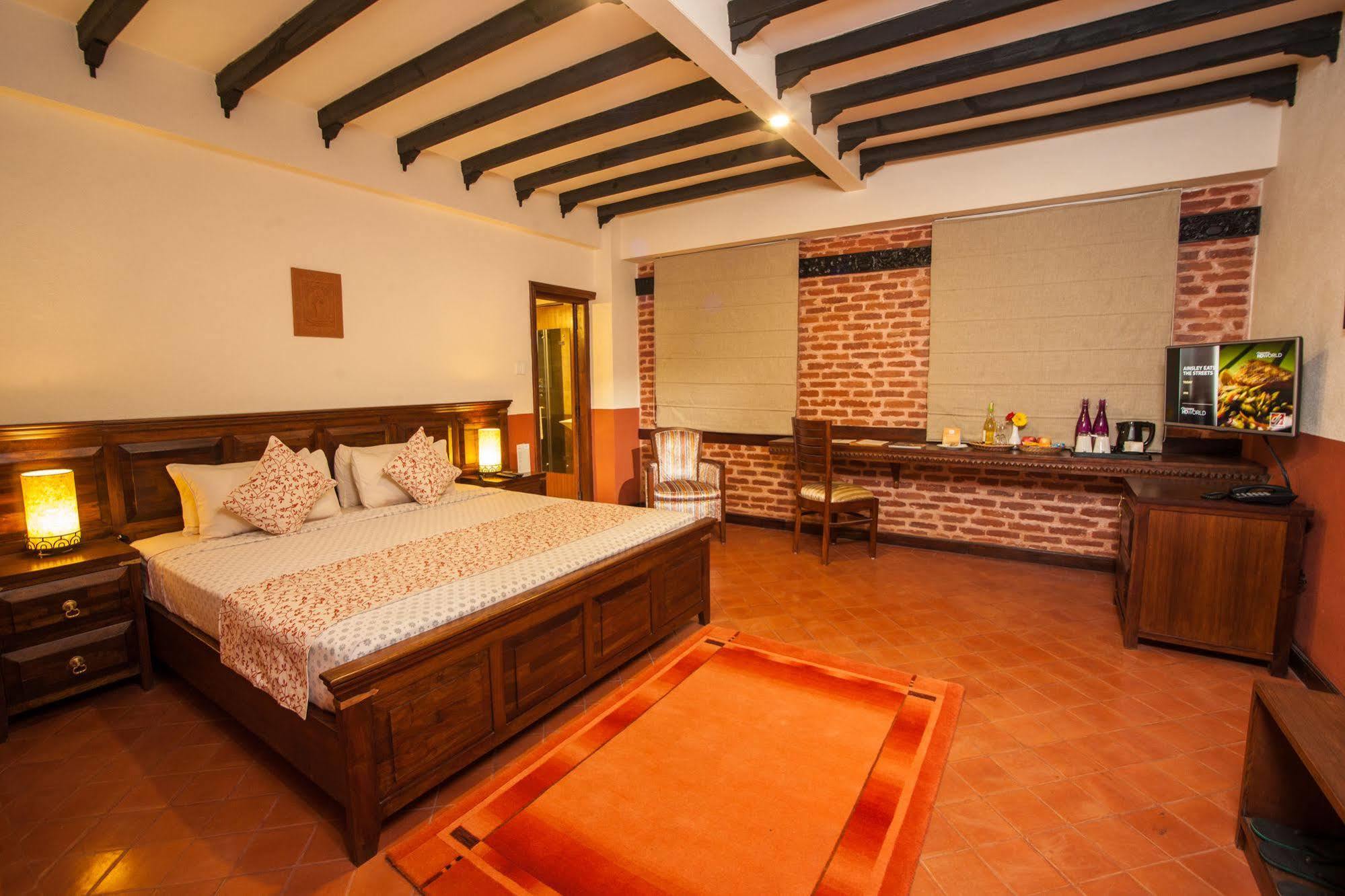 Traditional Comfort Boutique Hotel Katmandou Extérieur photo